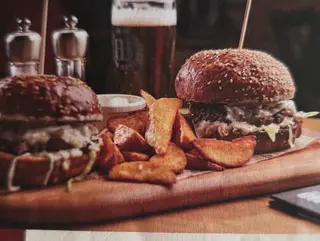 Burger Gorgonzola velika porcija