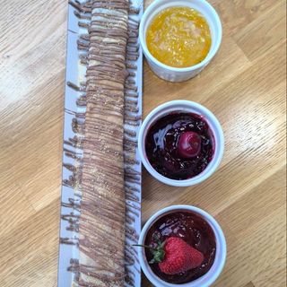 Palačinka POLA metra sa nutellom