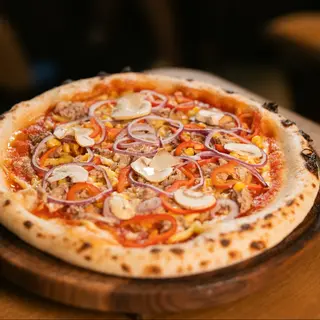 Pizza Al Tonno
