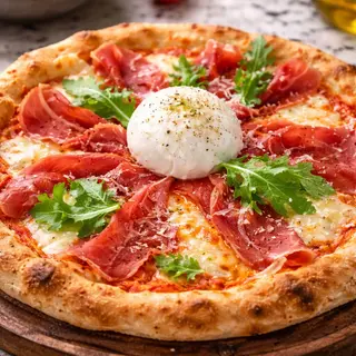 Pizza sa pršutom i buratta sirom