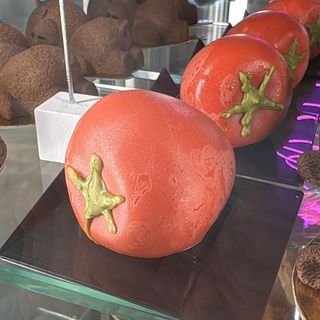 Realisticni kolac JAGODA