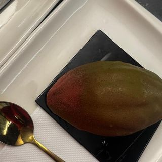 Realisticni kolac PISTACIJA