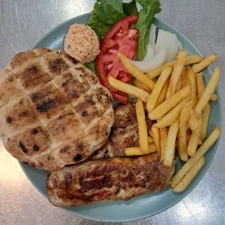 Punjena bijela vješalica