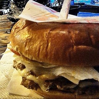 Cheese -lover burger