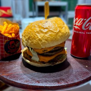 Monster Burger Srednji Meni