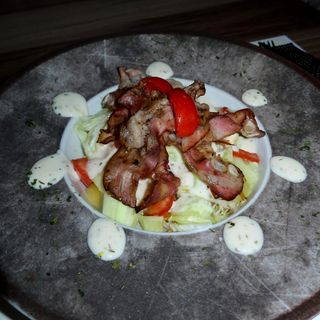 Pileća salata