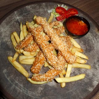 Pileći štapići u susamu