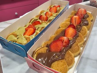 Mini puffy palačinke s pistacijom, 16 komada