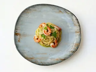 Špageti aglio e olio sa gamborima