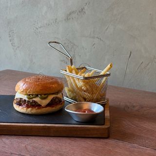 Hot mes burger