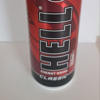 Енергийна напитка Hell Energy Drink