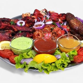 Плато месни предястия (1000)гр.