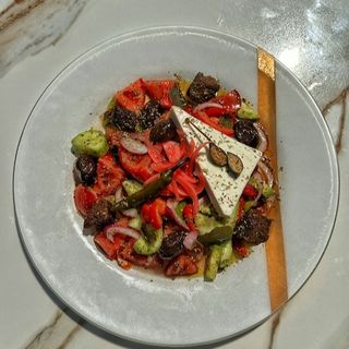 гръцка салата