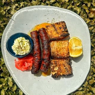 Любимата ни Домашно Приготвена Наденица от Халкидики (500г)