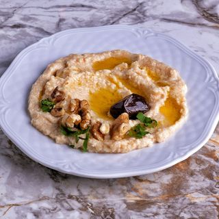 Домашно приготвена Скордалия, традиционен чеснов сос от Гърция (110г)