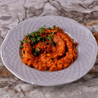 Паприка сладко чили и бърбън фета сос (110г)