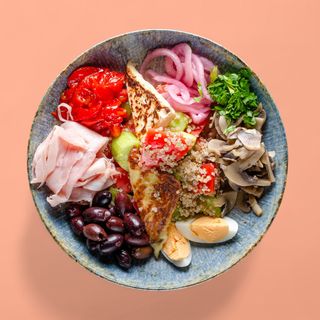 Ретро салата с киноа 450 гр.