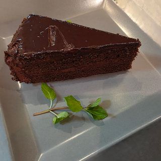 Шоколадова торта