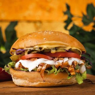 Пилешки Бургер - Chicken Burger
