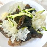 11.Салата черни и бели гъби 300г 