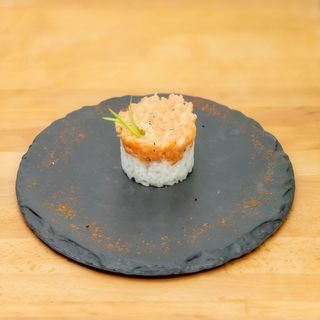 Сьомга тартар (180г)