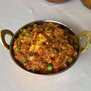 Зеленчуково къри (леко люто)