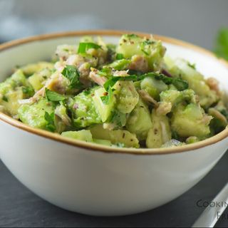 Риба тон и авокадо