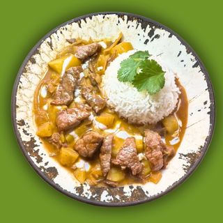 Телешко Масаман къри