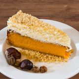 Тиквена торта с крем Рикота и орехи (150г)