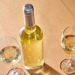 ВЕРМЕНТИНО, СТЕМАРИ- ФУЕДО АРАНЧИО, Сицилия , Италия