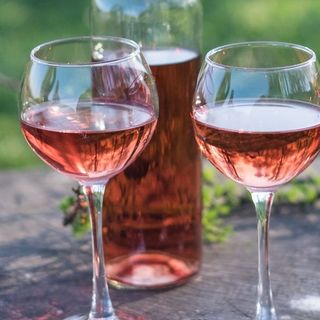 РОЗЕ СРЕБЪРНА, КАБЕРНЕ СОВИНЬОН, ИЗБА ПИНК ПЕЛИКАН