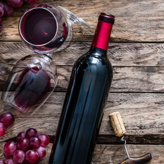 СИРА, МЕРЛО И КАБЕРНЕ СОВИНЬОН, ВИА АНТИКА, с. Белица, Южна България