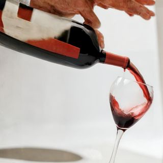 ПРИМИТИВО И СУСУМАНИЕЛО, ПЕТРА, МЕНХИР САЛЕНТО, Пулия Италия 