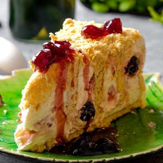 ДОМАШНА БИСКВИТЕНА ТОРТА С МАСКАРПОНЕ