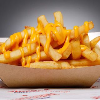 Пържени картофи с чедър и бекон (350г)