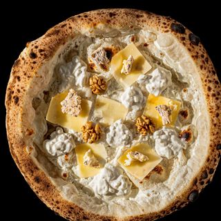 1.	Pizza ai Formaggi (Сирена)