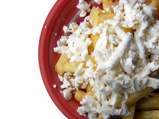 Пържени картофи със сирене (250г)