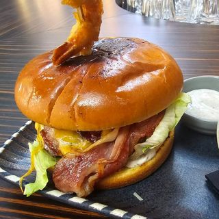 Бургер Surf & Turf