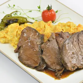 Печен телешки джолан (400г)