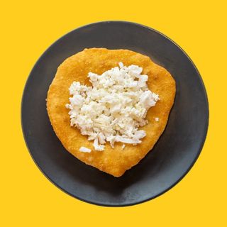 Мекица със сирене