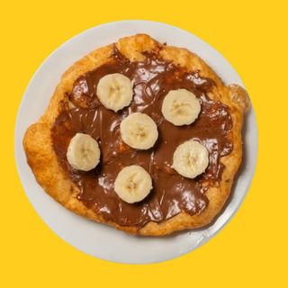 Мекица с течен шоколад и банан