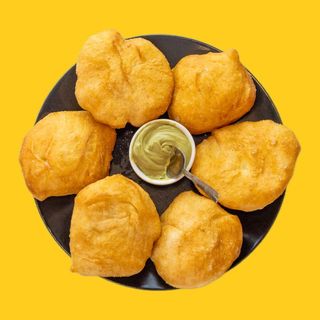 6 мини мекици с крем пистачио