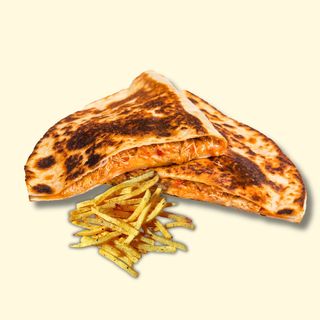 Комбо с пилешка кесадия и картофки