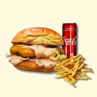 Комбо с Чийзбургер, напитка и картофки