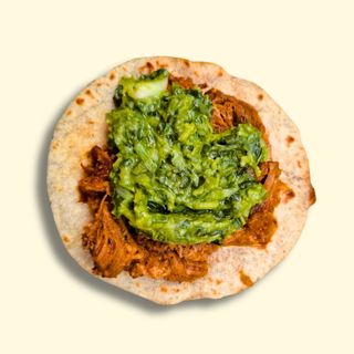 Тако със свинско (80г)