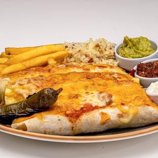 Енчиладас Грандес (990г)
