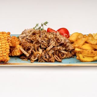 Дърпано свинско месо