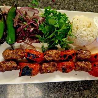 Доматен кебап