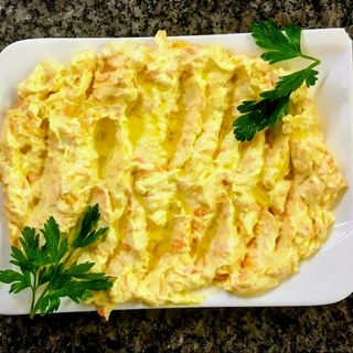 МОРКОВИ С КИСЕЛО МЛЯКО