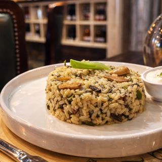 Агнешка дроб сарма с кисело мляко 350 гр.